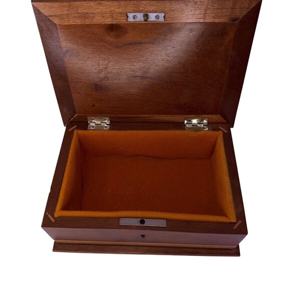 Vintage Wooden Jewelry Box With Faux Inlay Rose Design & Lock Keyhole Rectangula - Picture 8 of 9